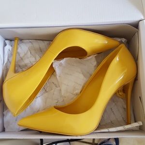 Aldo stiletto heels